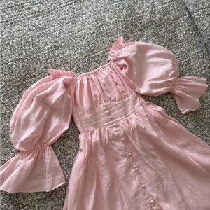 Soft Pink Puff Sleeve Midi Dress
